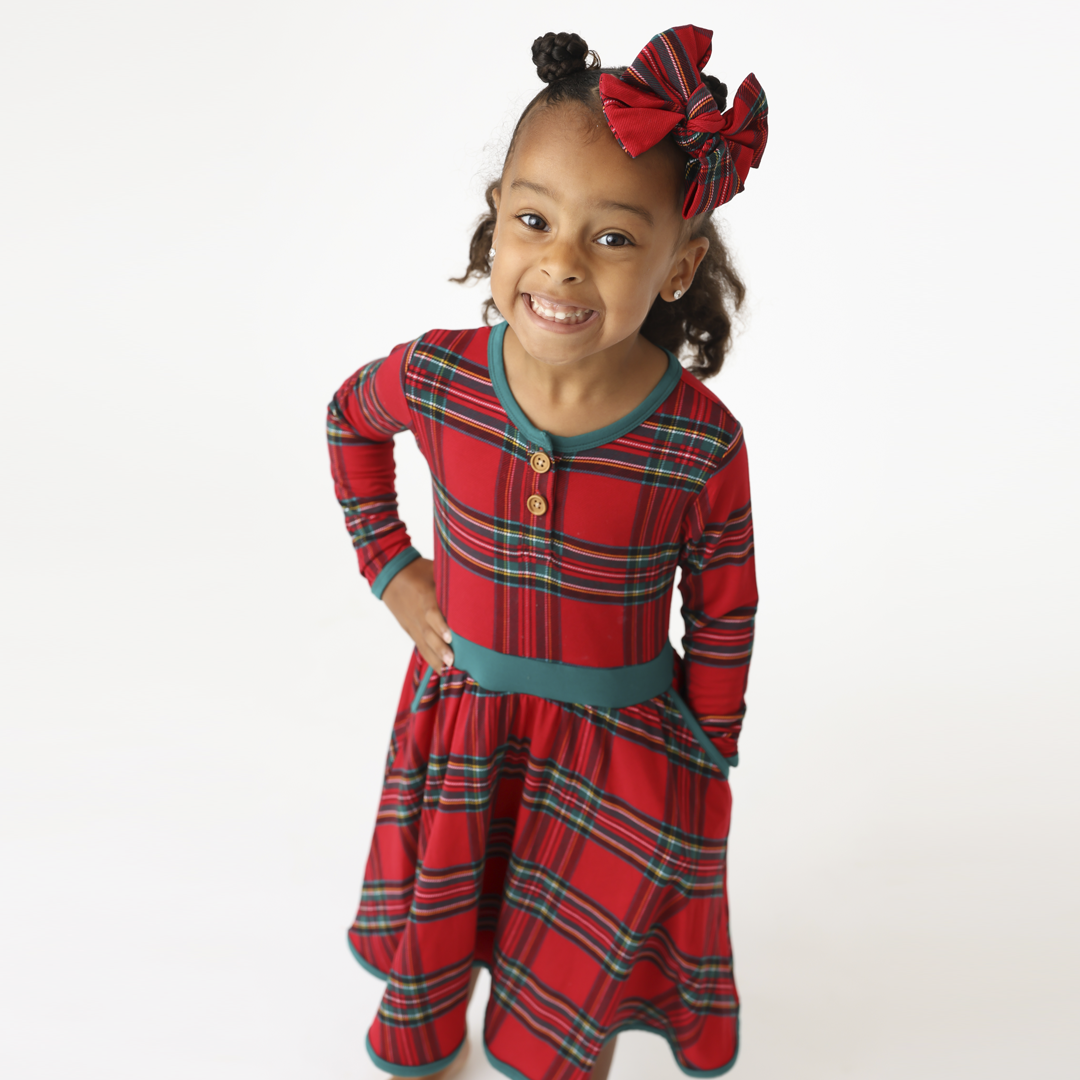 Hanlyn Holiday Plaid Clip Bow